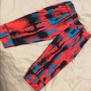 FABLETICS Capri Joggers